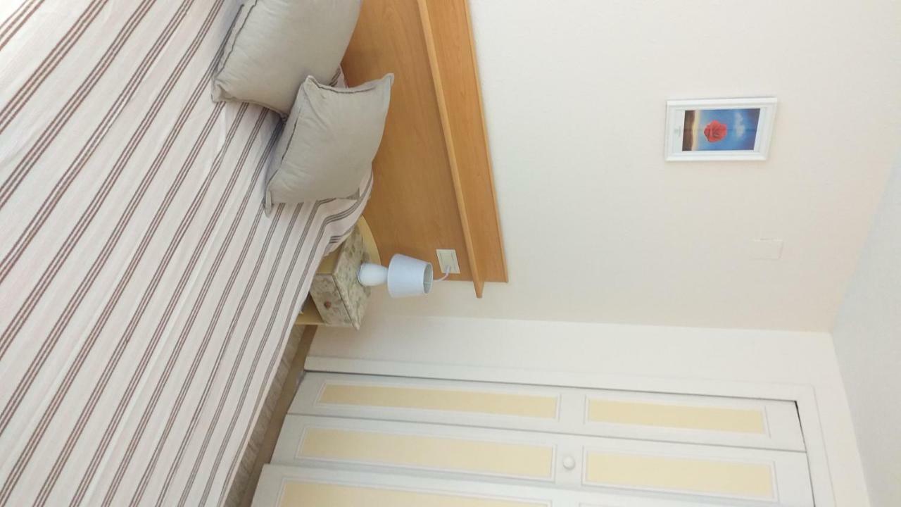 Elapartamentoderoberto Apartment Salou Luaran gambar